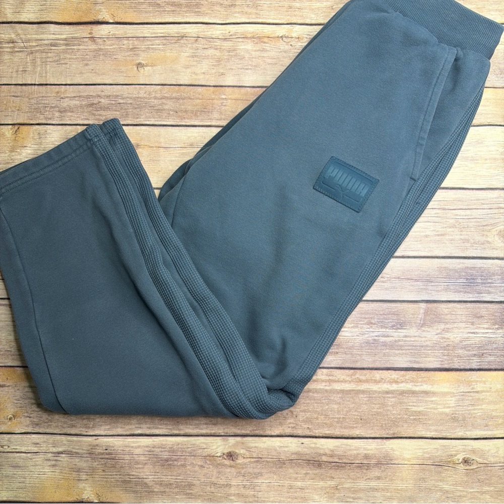 Puma Men's Dark Gray Fleece Joggers with Side Rib Panels - Picture 3 of 7